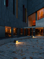Cube Garden Outdoor Light – Modern LED Landscape Luminaire