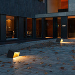 Cube Garden Outdoor Light – Modern LED Landscape Luminaire