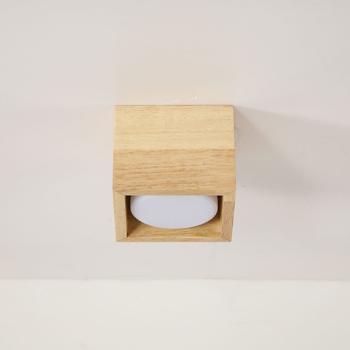 Cobra Wood Ceiling Light – Minimalist Flush Mount in Natural Wood