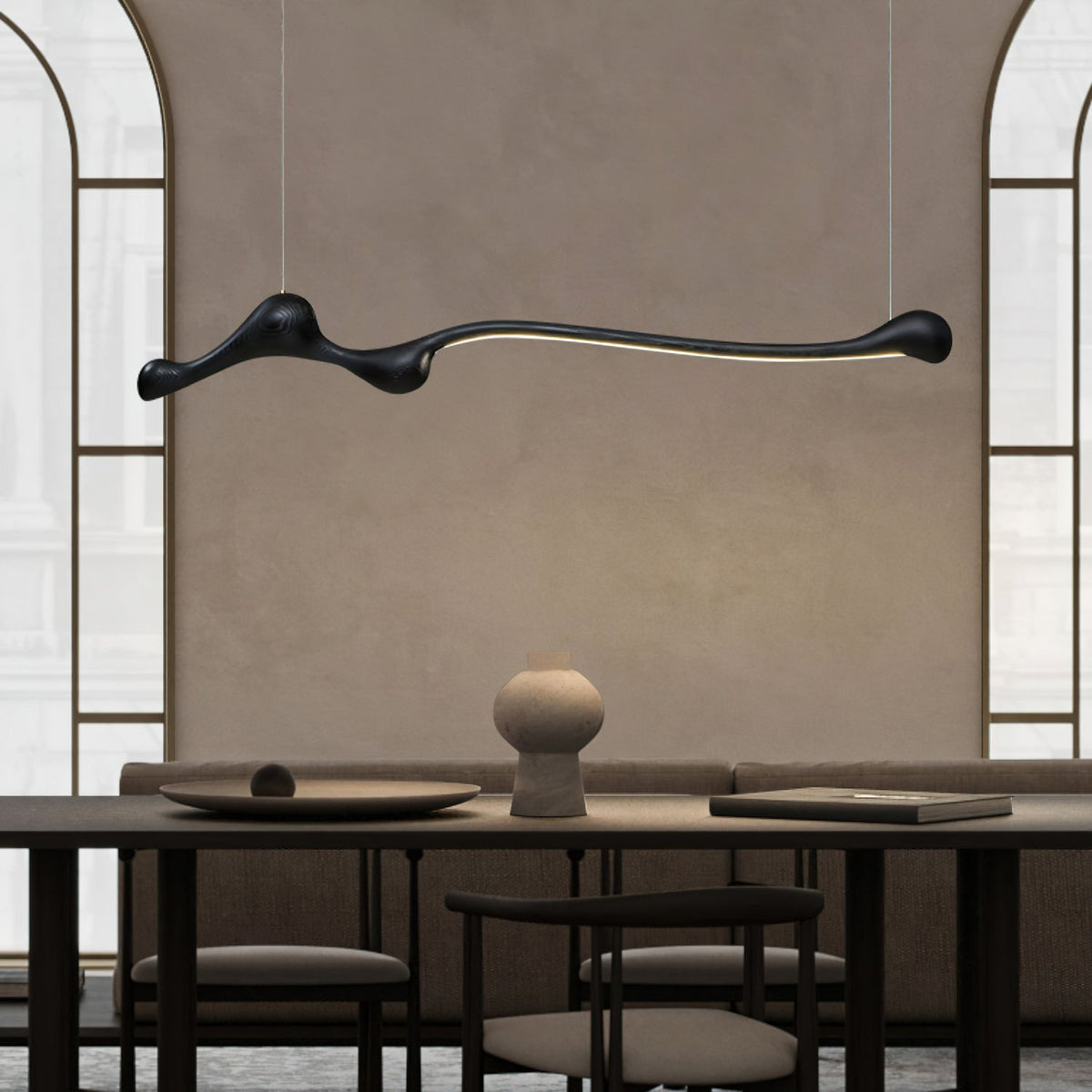 Curva Sculptural Wood LED Pendant Light – Modern Organic Design