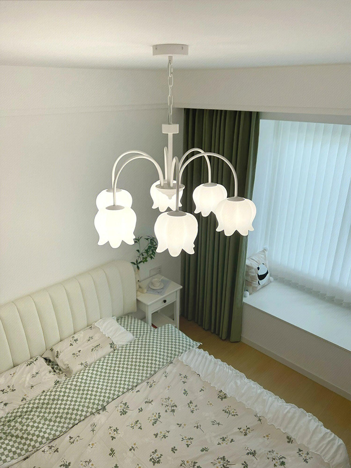 curved-arm-bell-chandelier