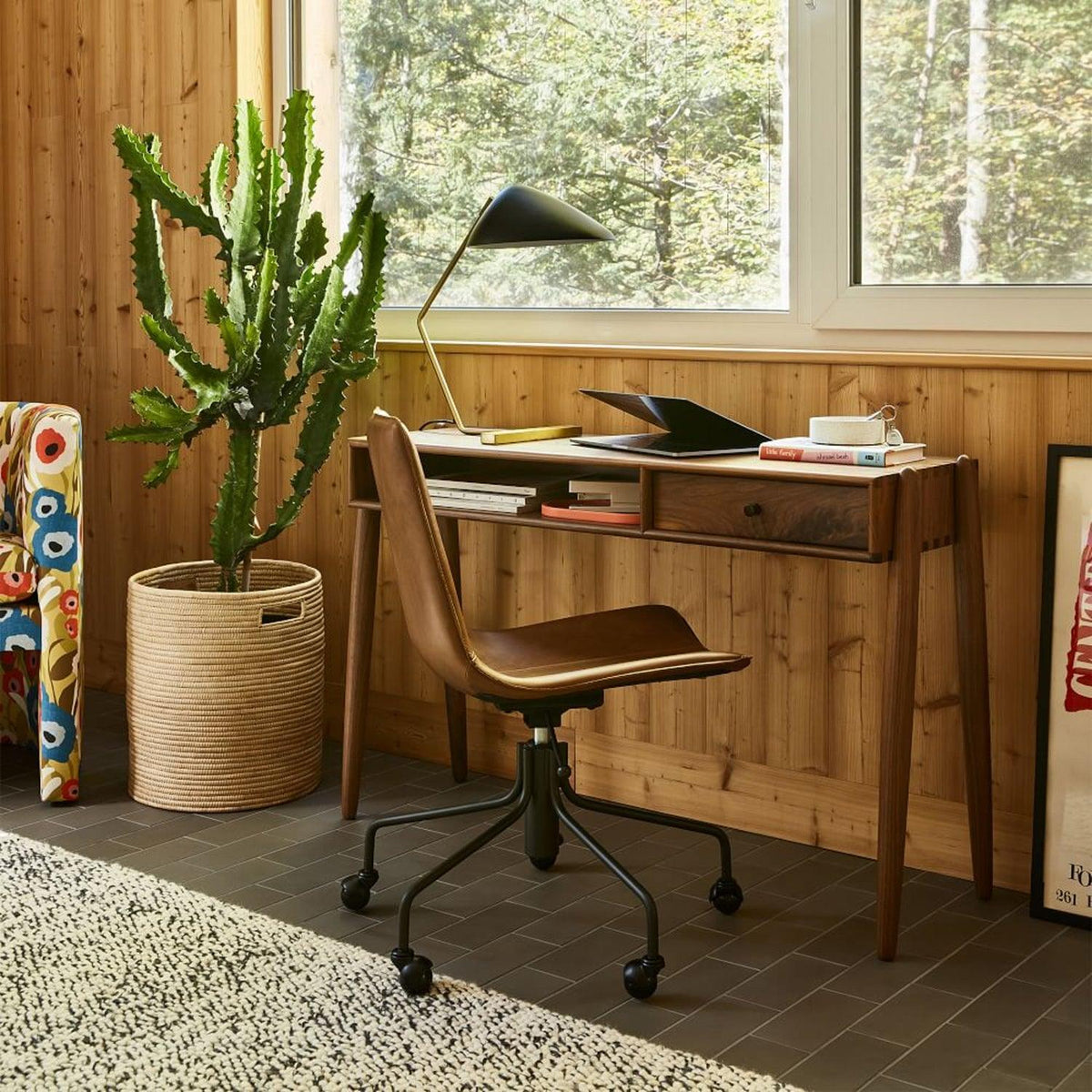 curvilinear-mid-century-table-lamp