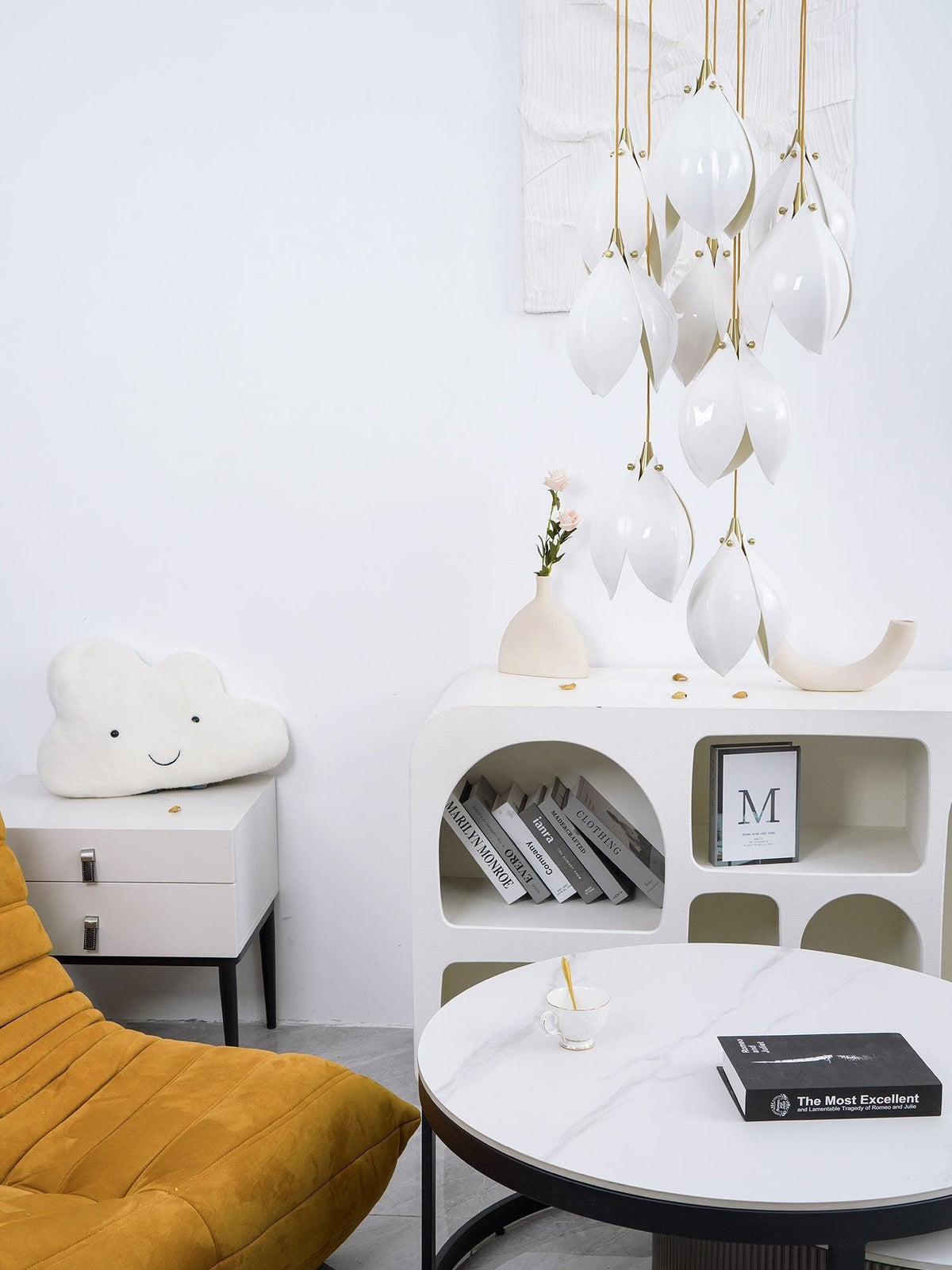 diy-ceramic-flower-chandelier