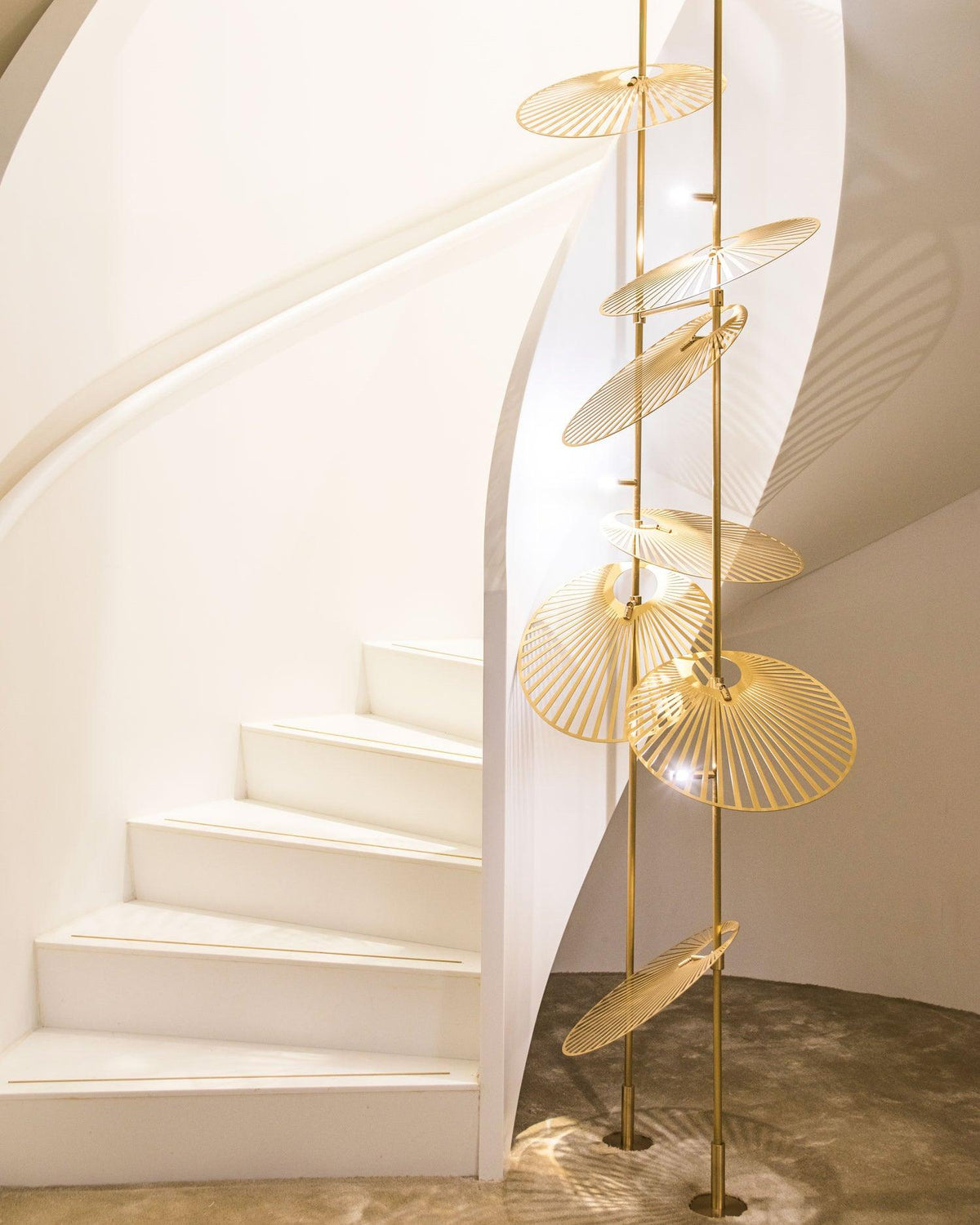 diy-leaf-chandelier