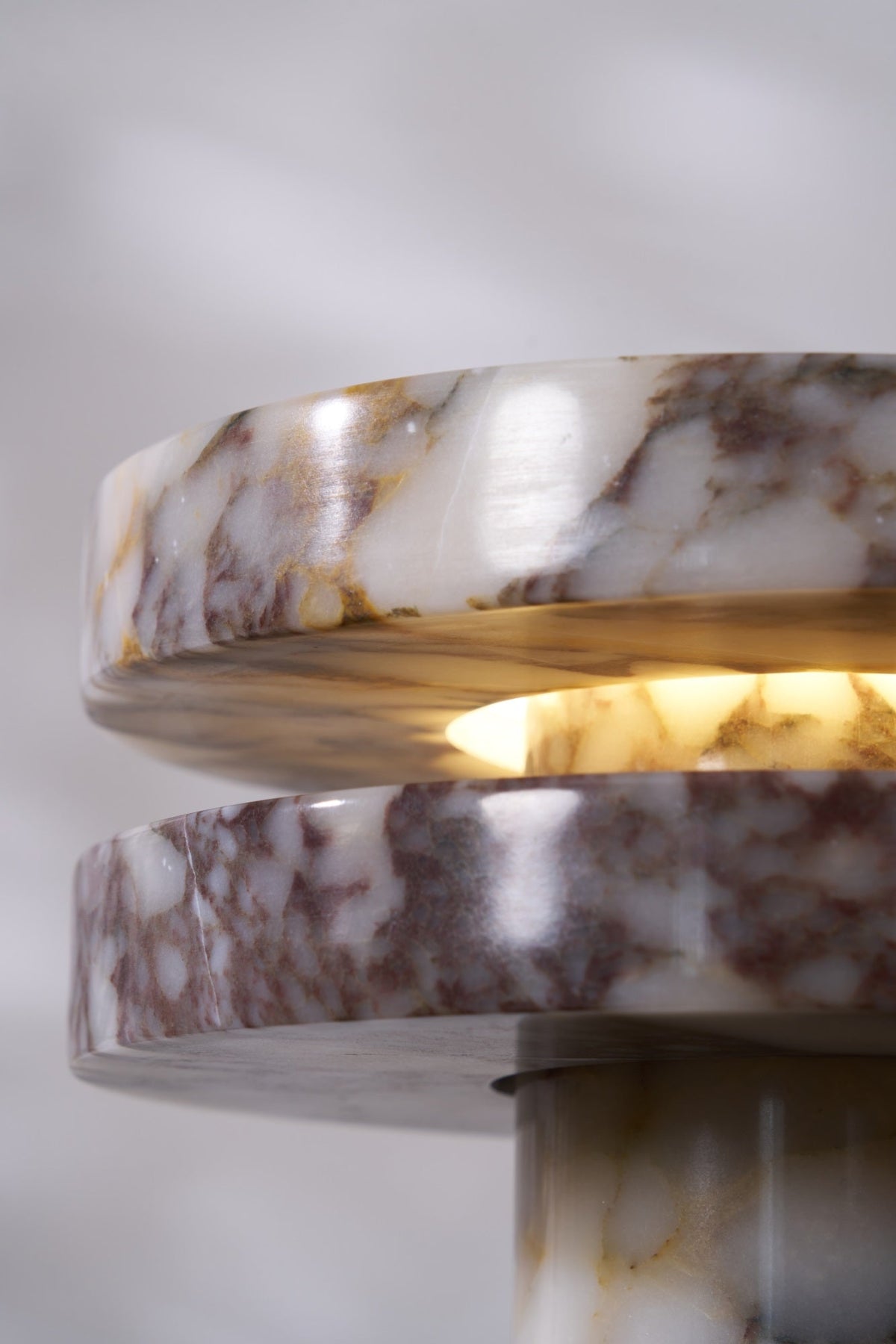 Halo Marble Table Lamp – Sculptural LED Accent Light in Natural Stone