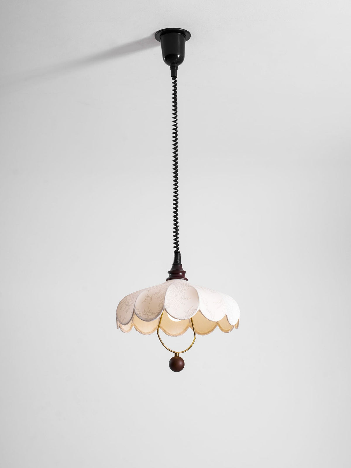 lily-fabric-pendant-lamp