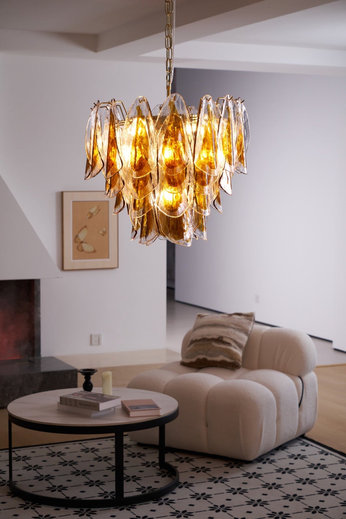 Solviva Glass Chandelier – Modern Amber Leaf Pendant Light
