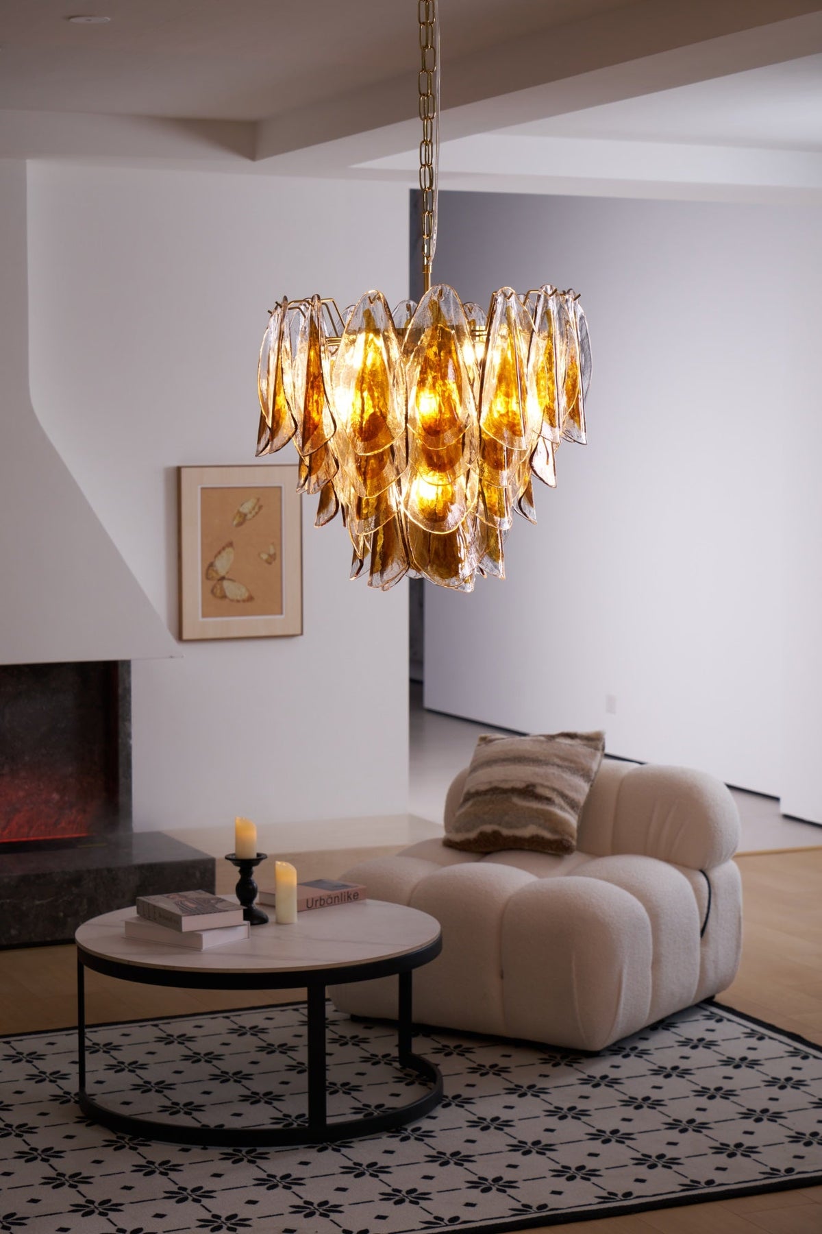 Solviva Glass Chandelier – Modern Amber Leaf Pendant Light