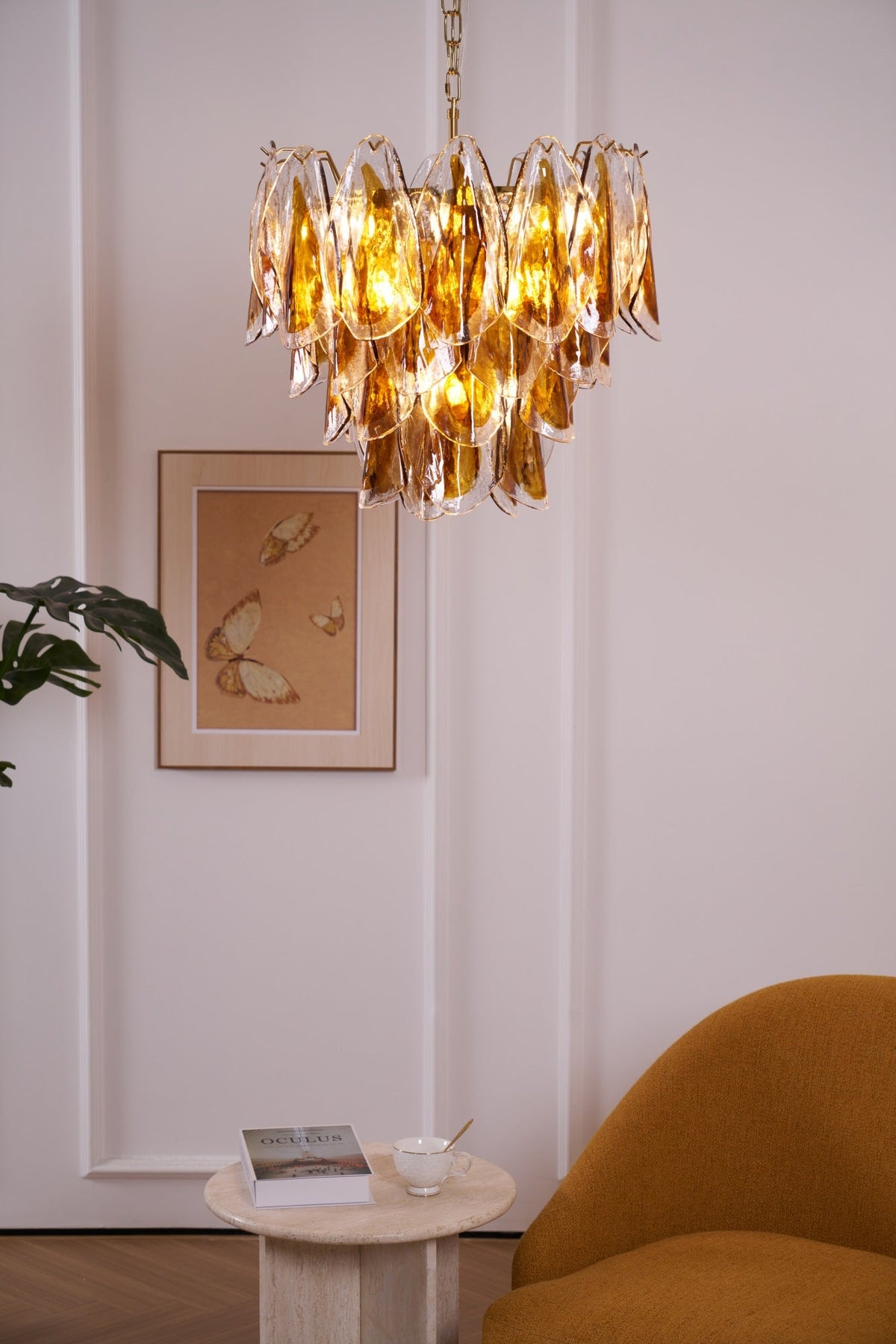 Solviva Glass Chandelier – Modern Amber Leaf Pendant Light