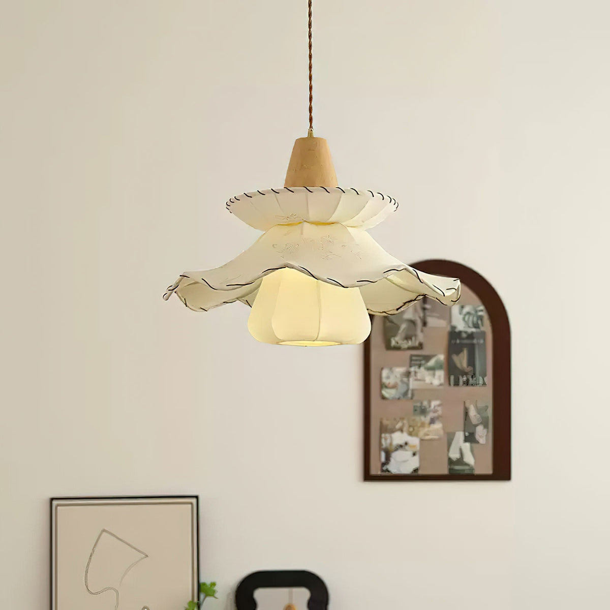 daisy-charm-pendant-light