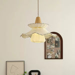 daisy-charm-pendant-light