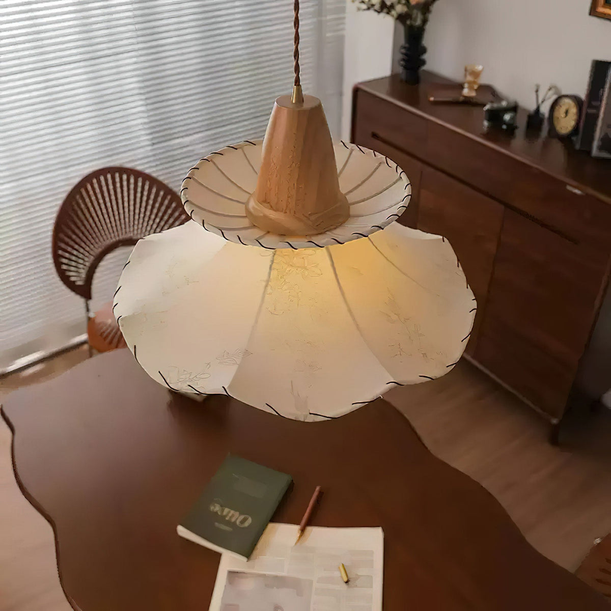 daisy-charm-pendant-light