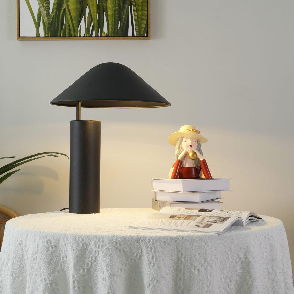 Damo Table Lamp