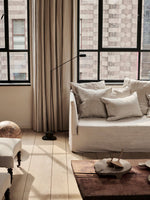 daphine-floor-lamp
