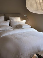 daphine-floor-lamp