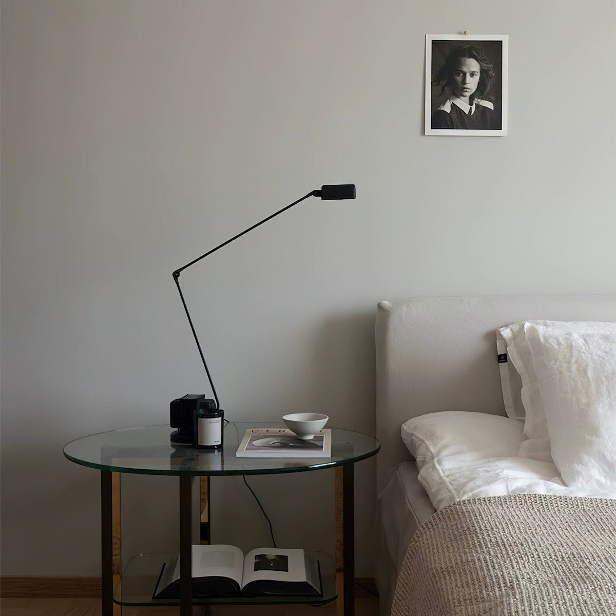 daphine-table-lamp