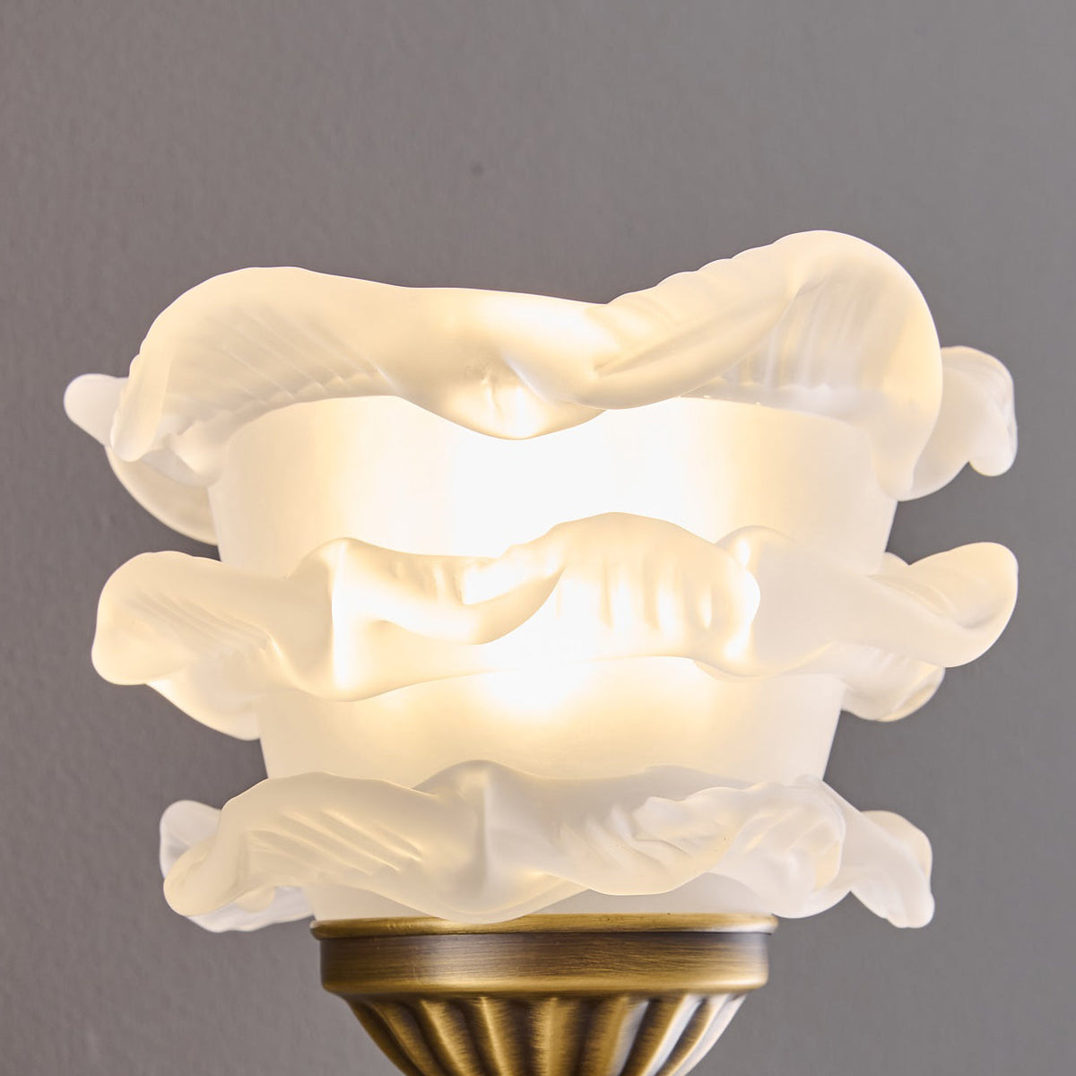 darwin-wall-lamp