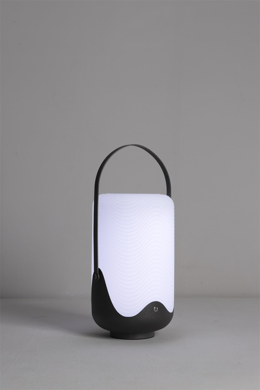 Dawntrail Solar Lantern Outdoor Lamp – Matte Black Steel, IP65