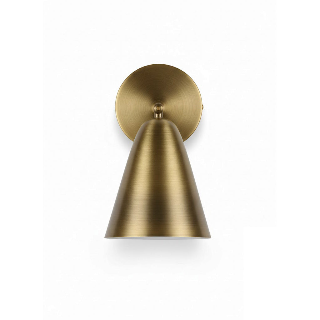 dax-brass-wall-lamp