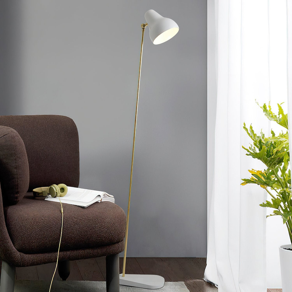 Decorey Floor Lamp