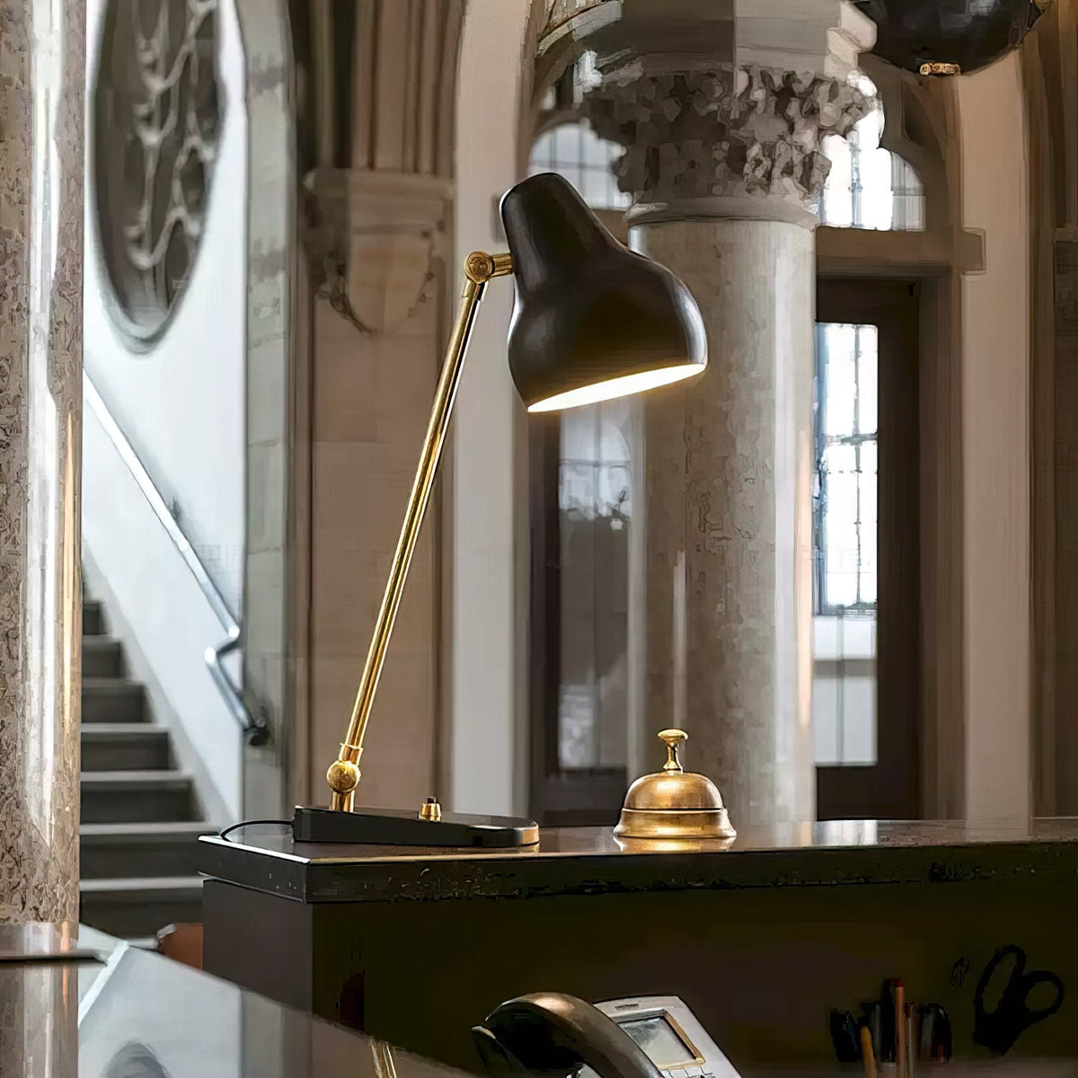 Decorey Table Lamp