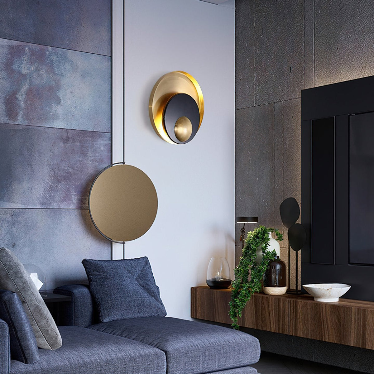 Deformed Wall Lamp