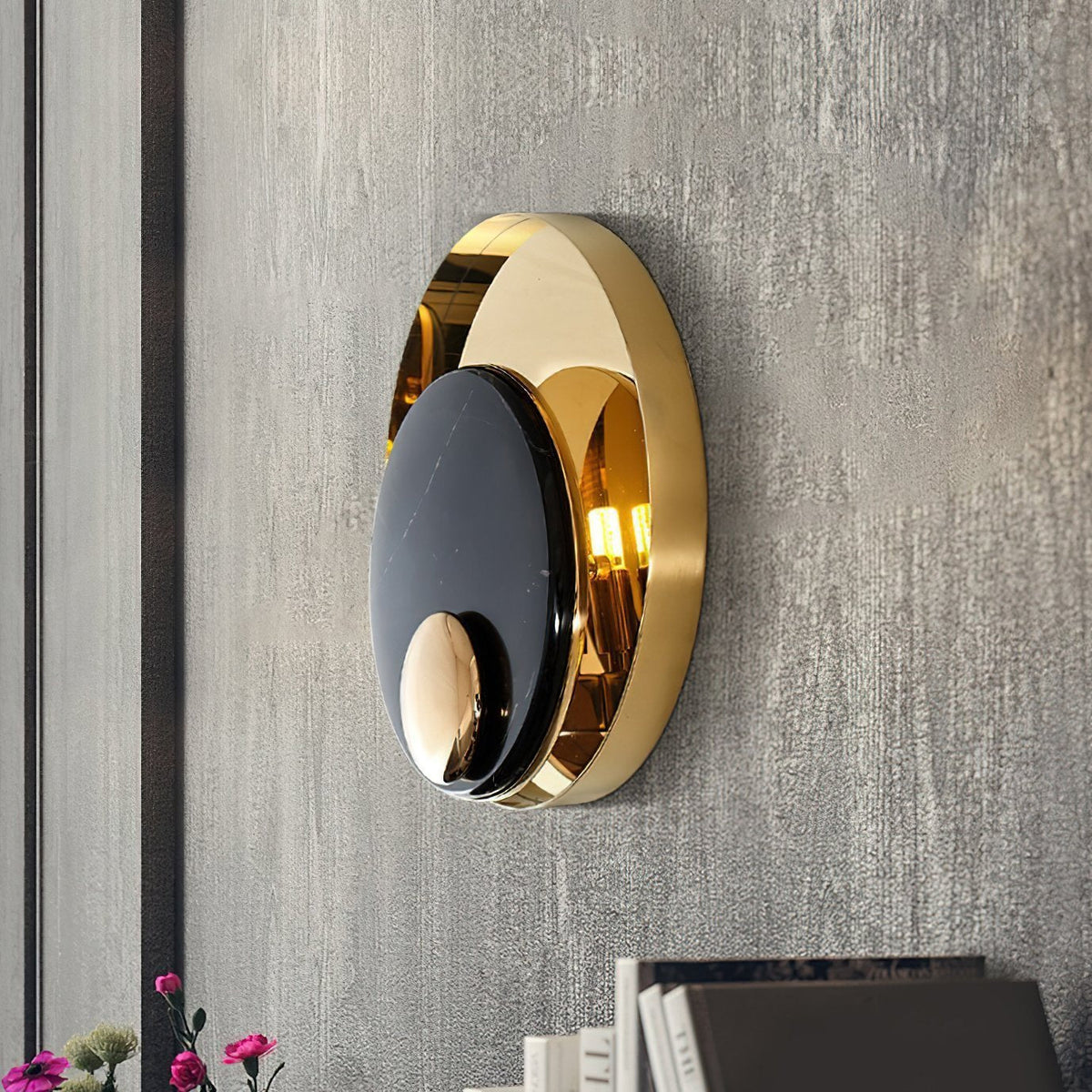 Deformed Wall Lamp