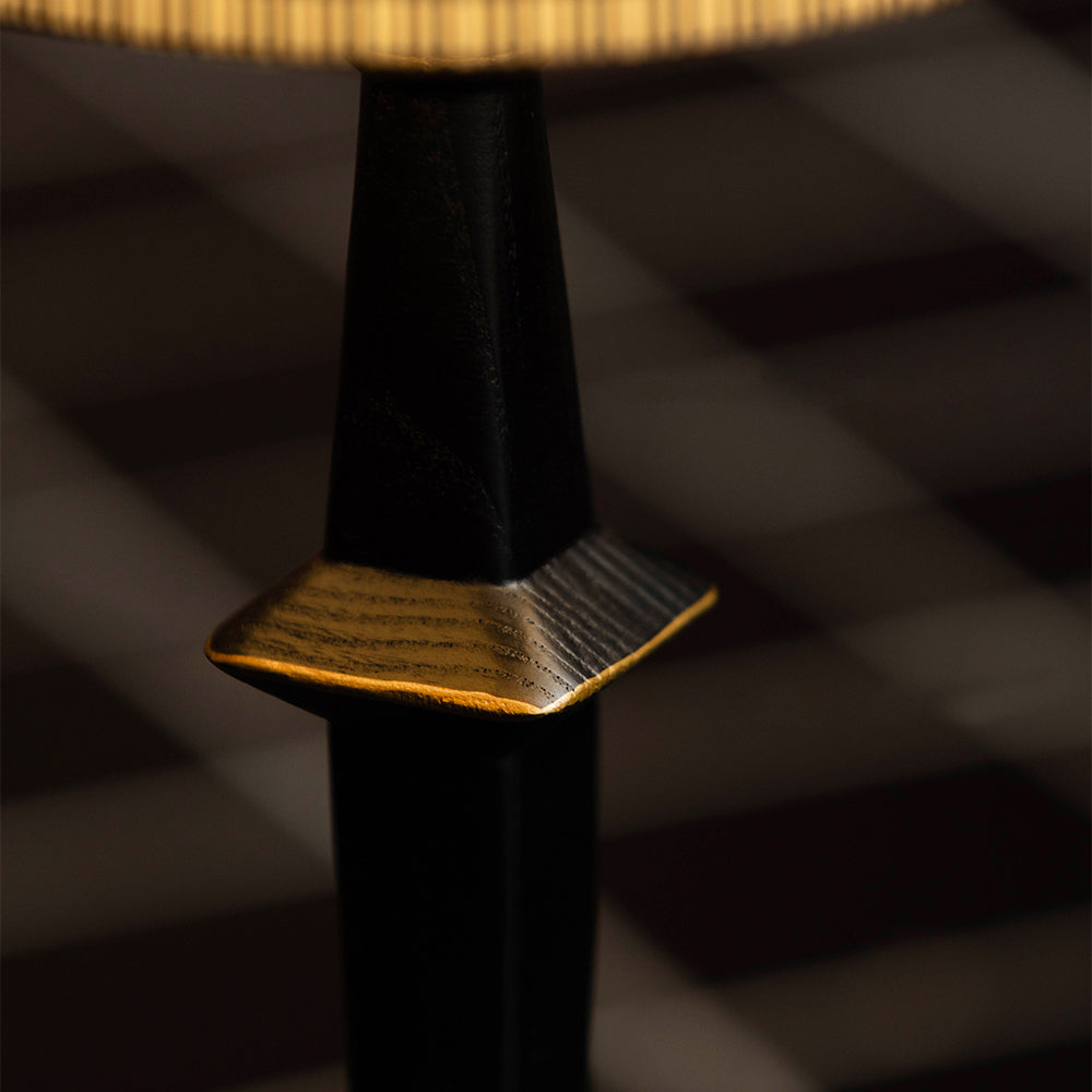 devon-black-table-lamp