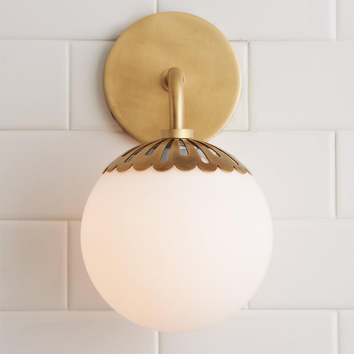 dewdrop-globe-sconce
