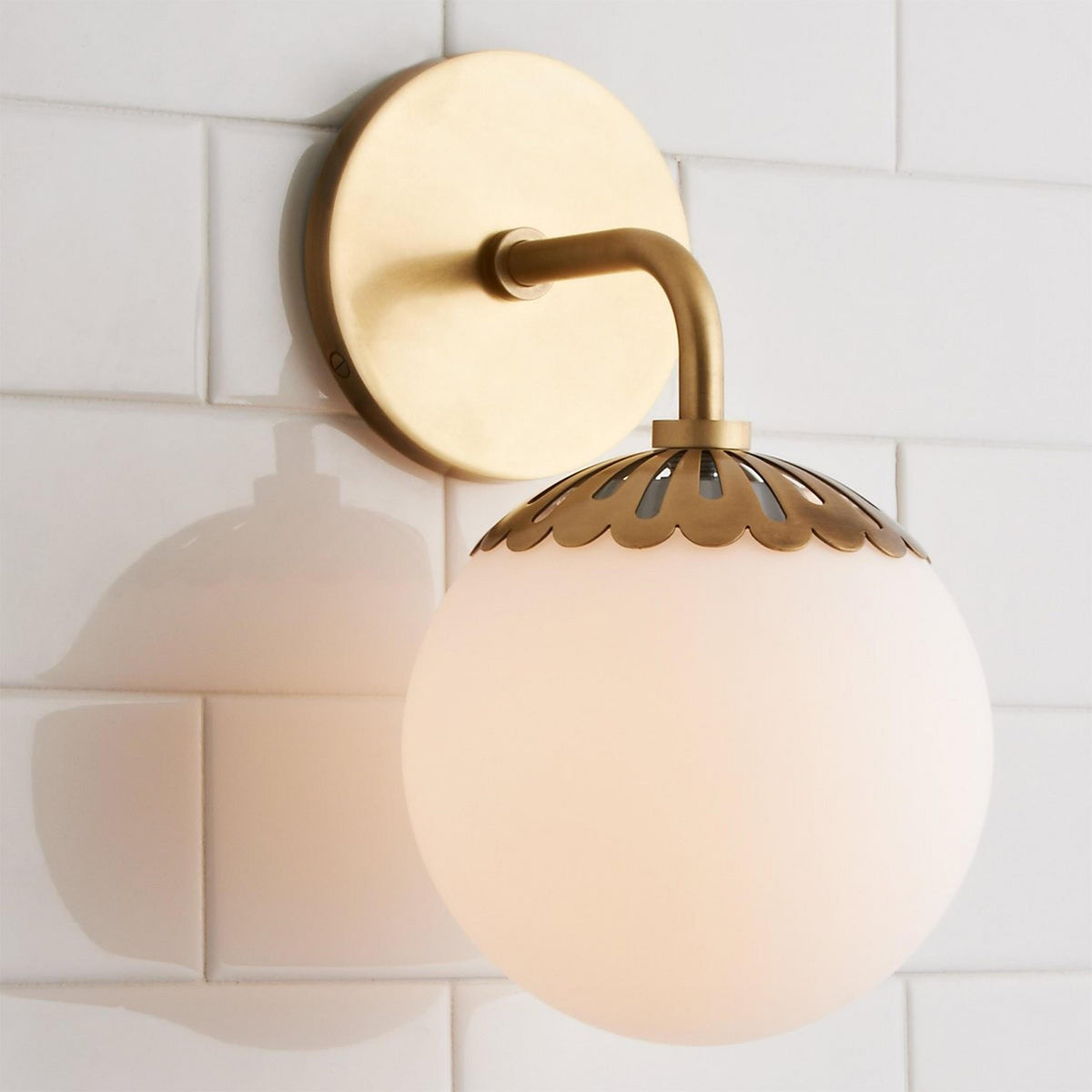 dewdrop-globe-sconce