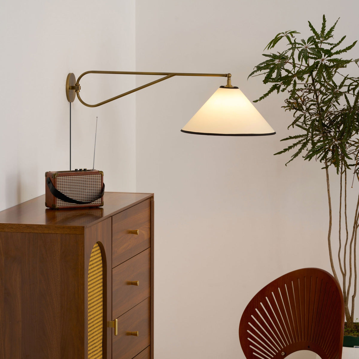 dionis-plug-in-wall-lamp