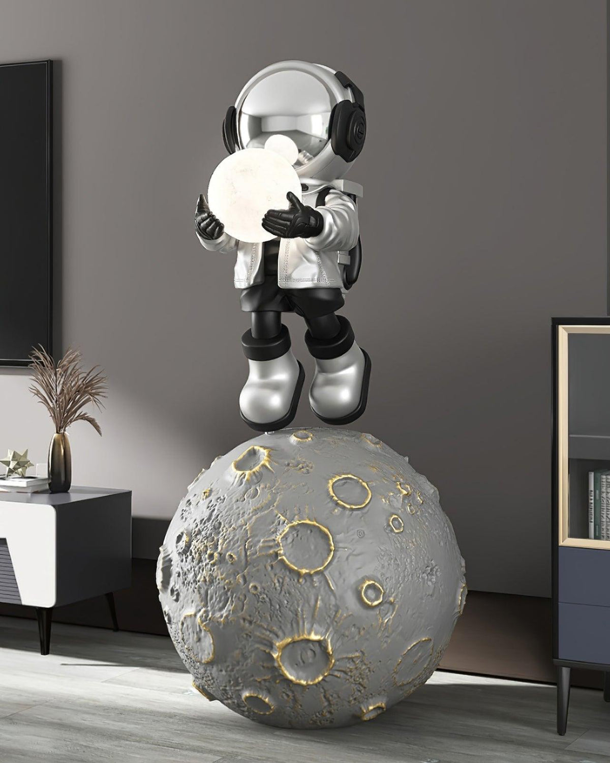 Diver Astronaut Built In Battery Floor Lamp