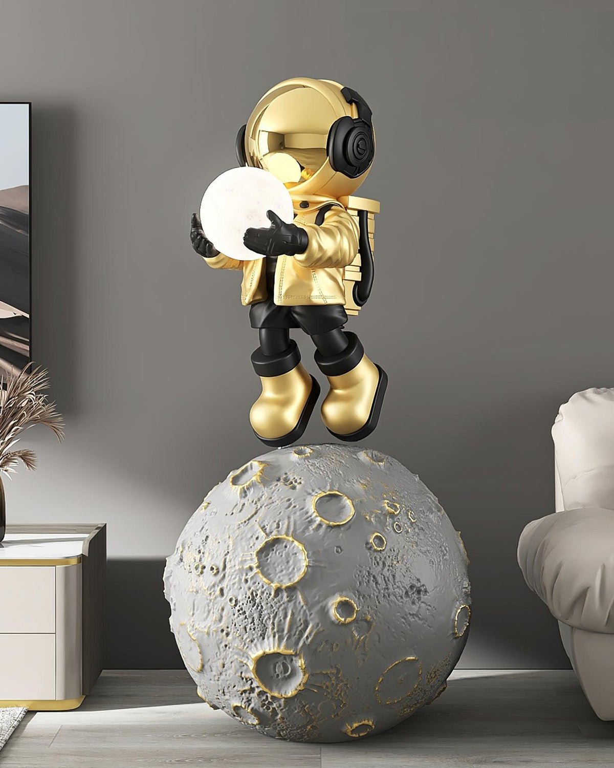 Diver Astronaut Built In Battery Floor Lamp