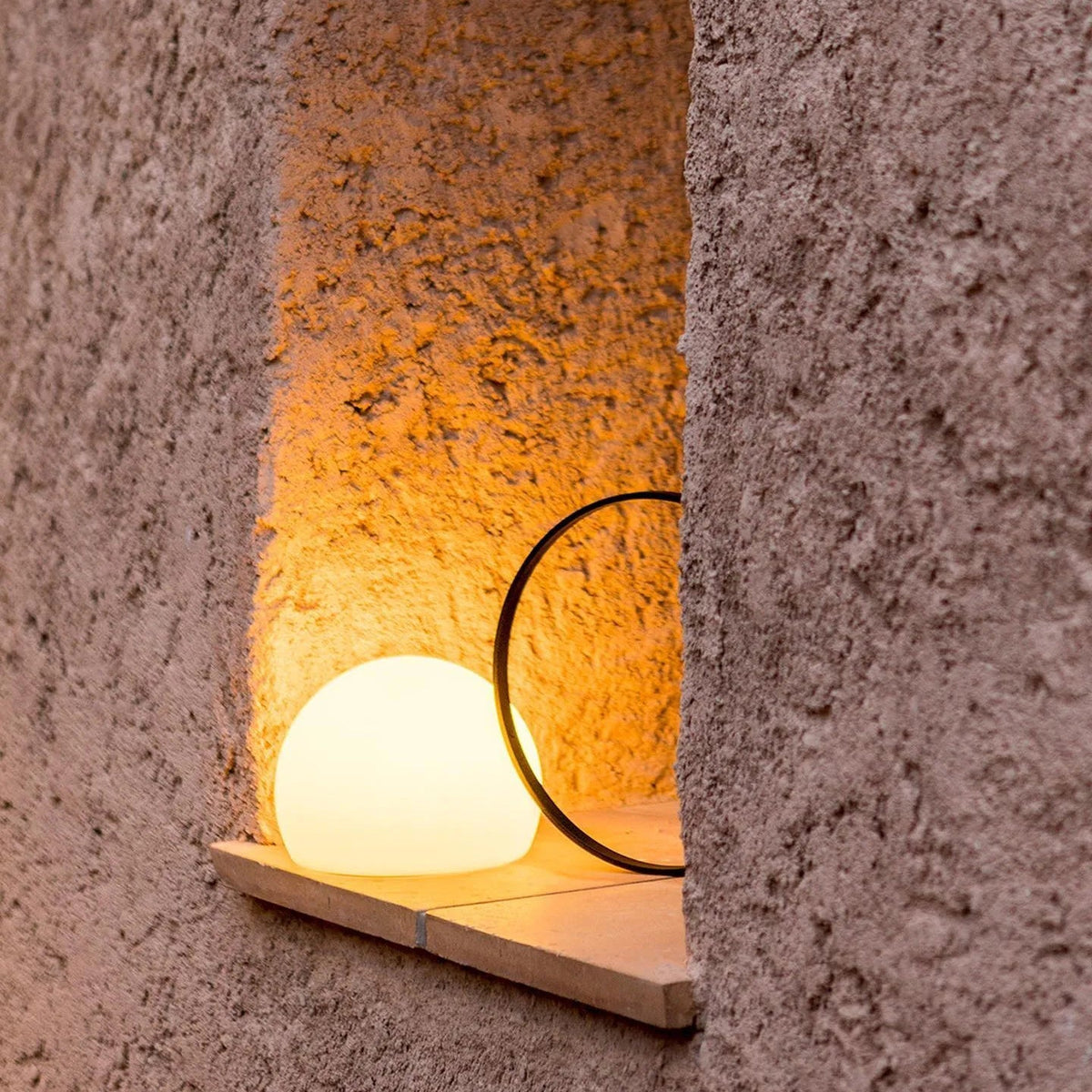 Dome Portable LED Table Lamp – Modern Outdoor & Indoor Ambient Lighting