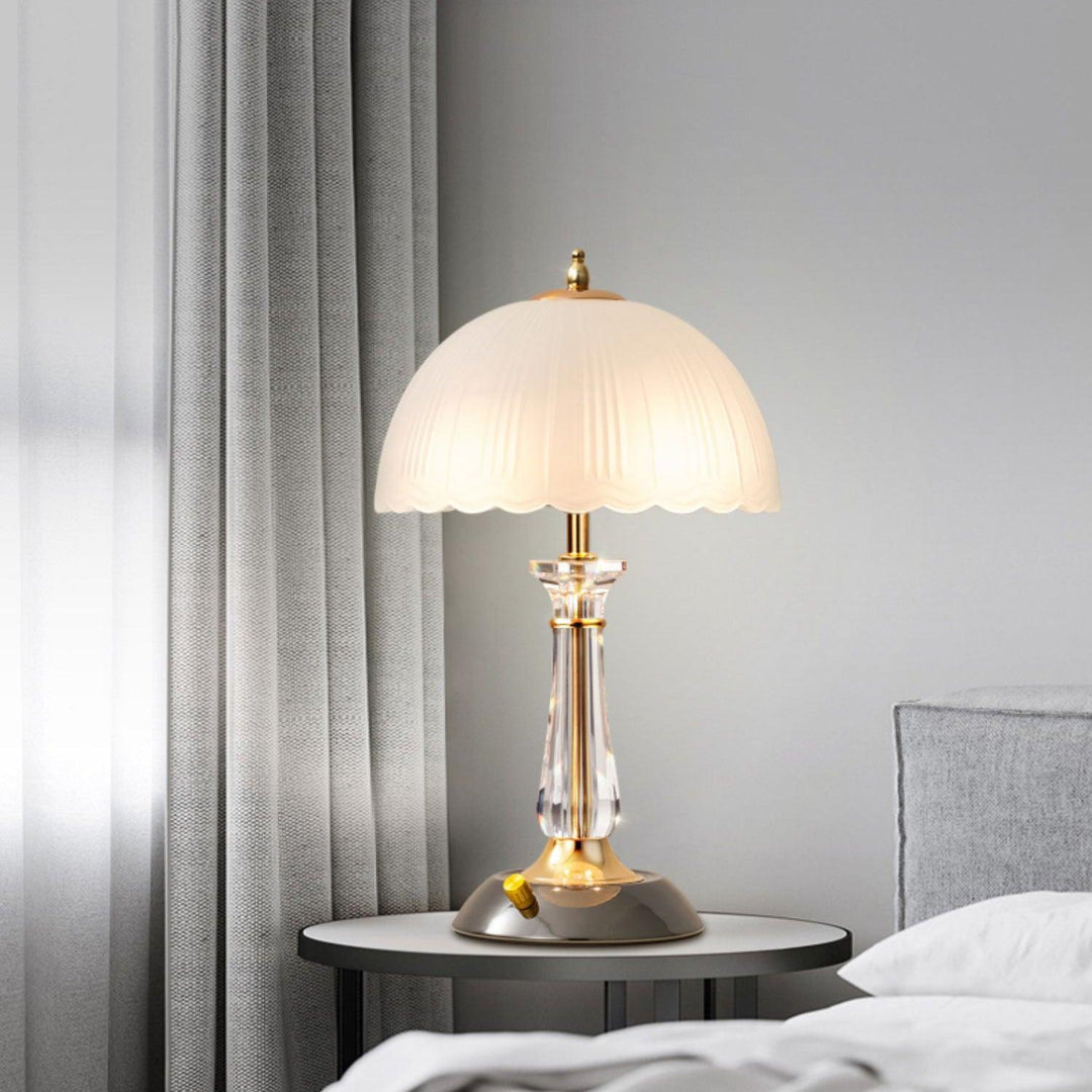 domed-glass-table-light