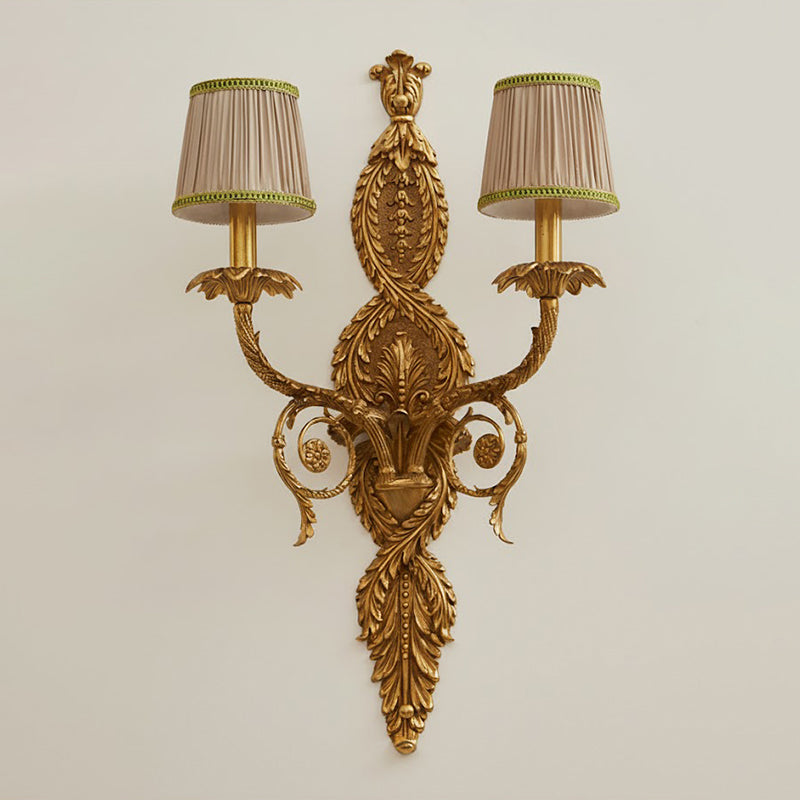 dominique-brass-wall-lamp