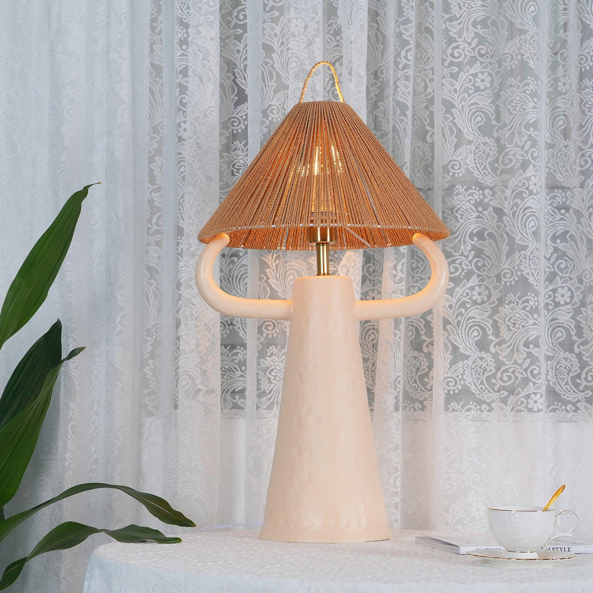 Horns_Ceramic_Table_Lamp