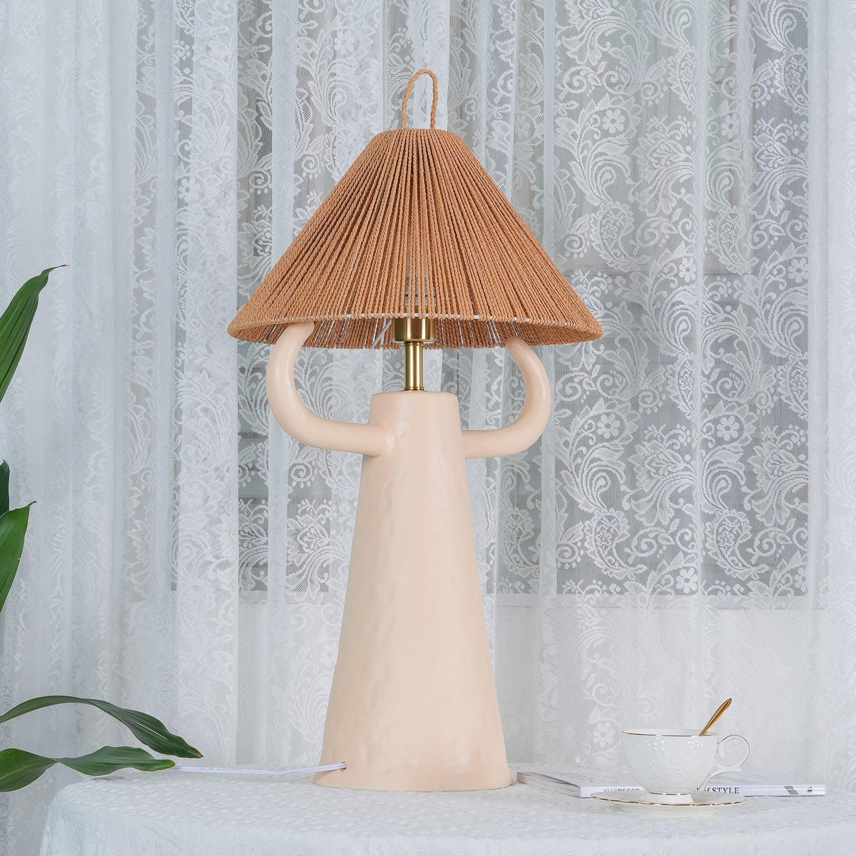 Horns_Ceramic_Table_Lamp