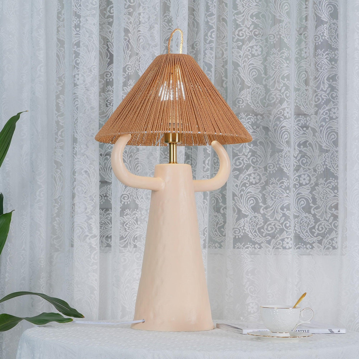 Horns_Ceramic_Table_Lamp