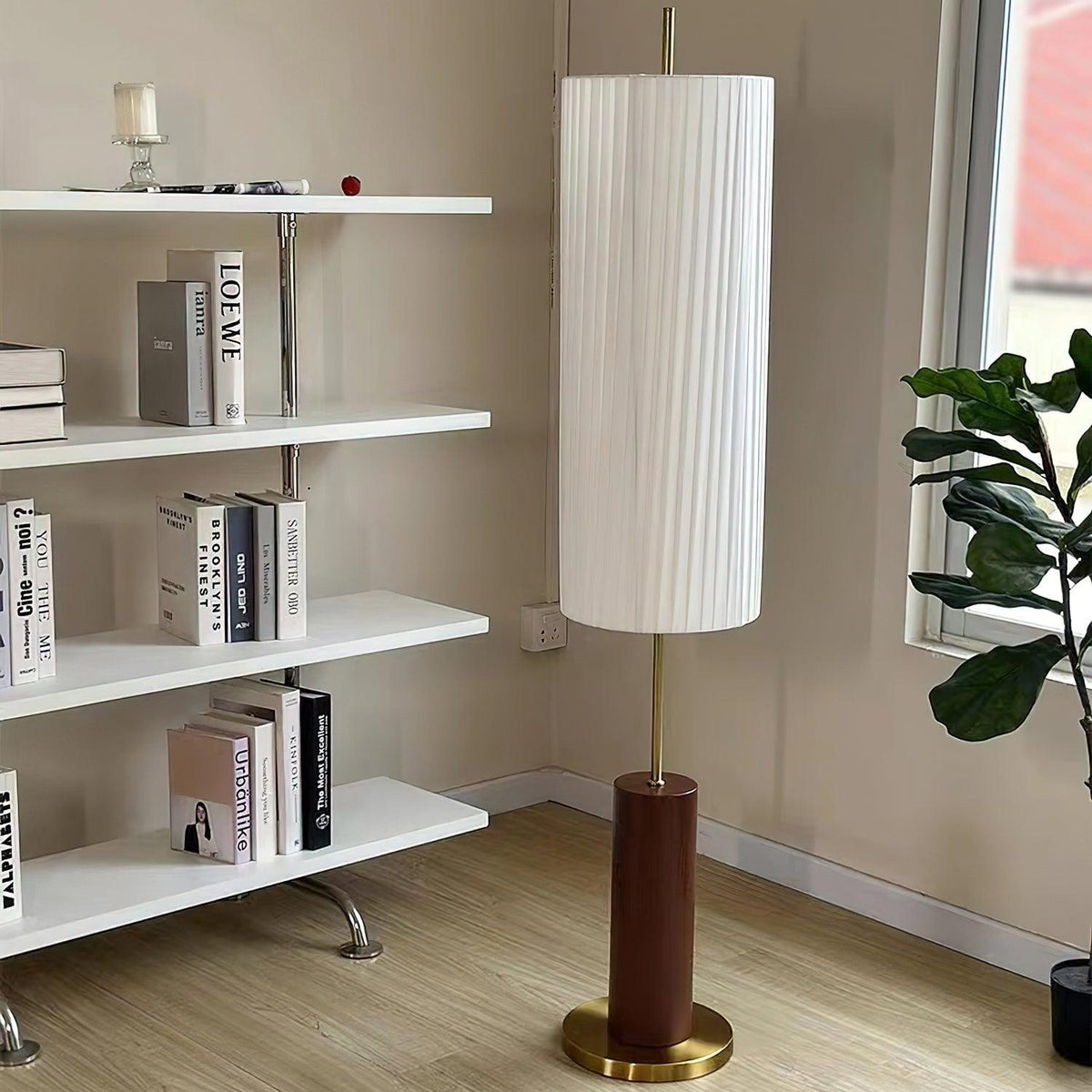 dorica-floor-lamp