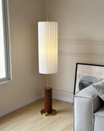 dorica-floor-lamp