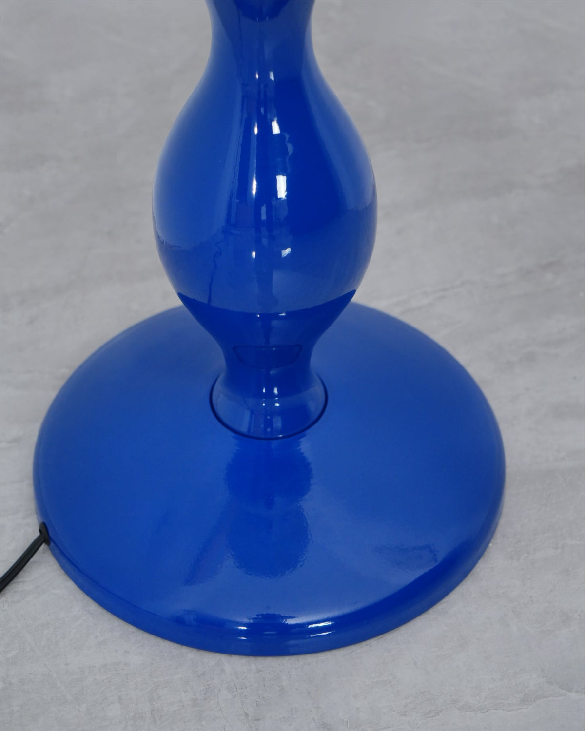 drop-floor-lamp