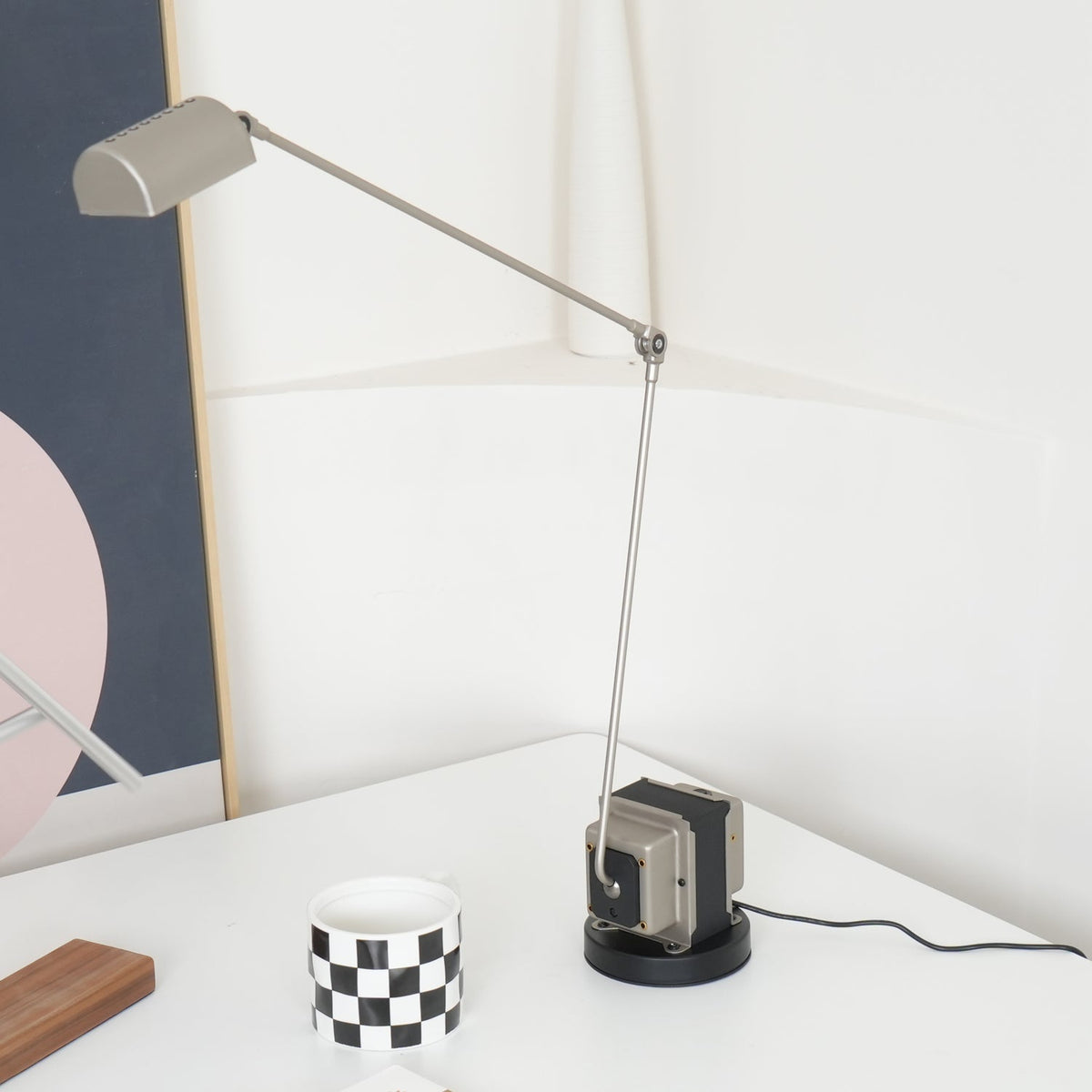 daphine-table-lamp