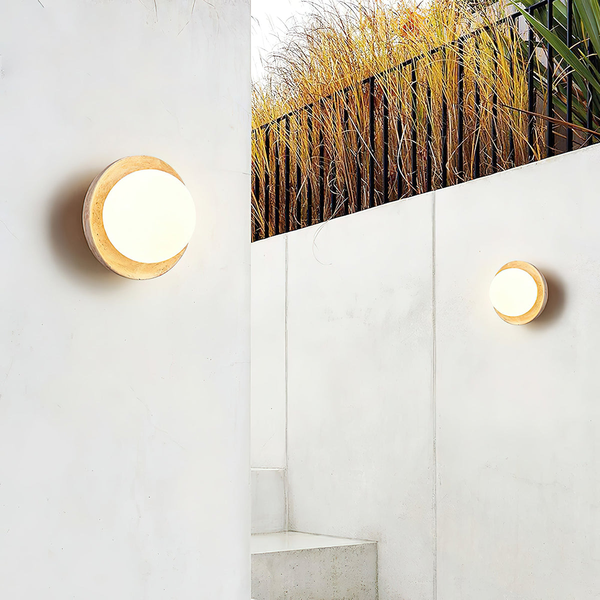 eala-wall-lamp