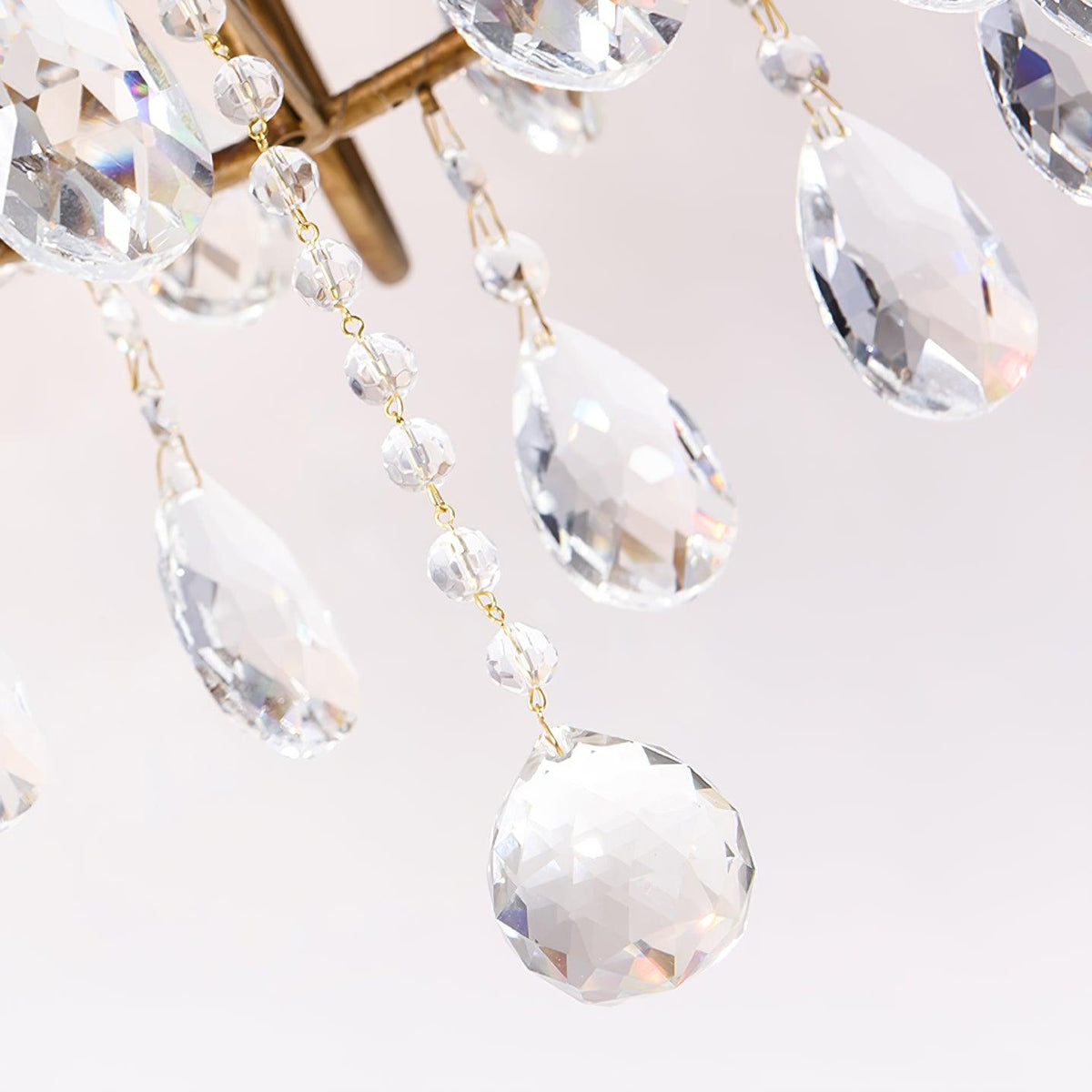 early-american-chandelier