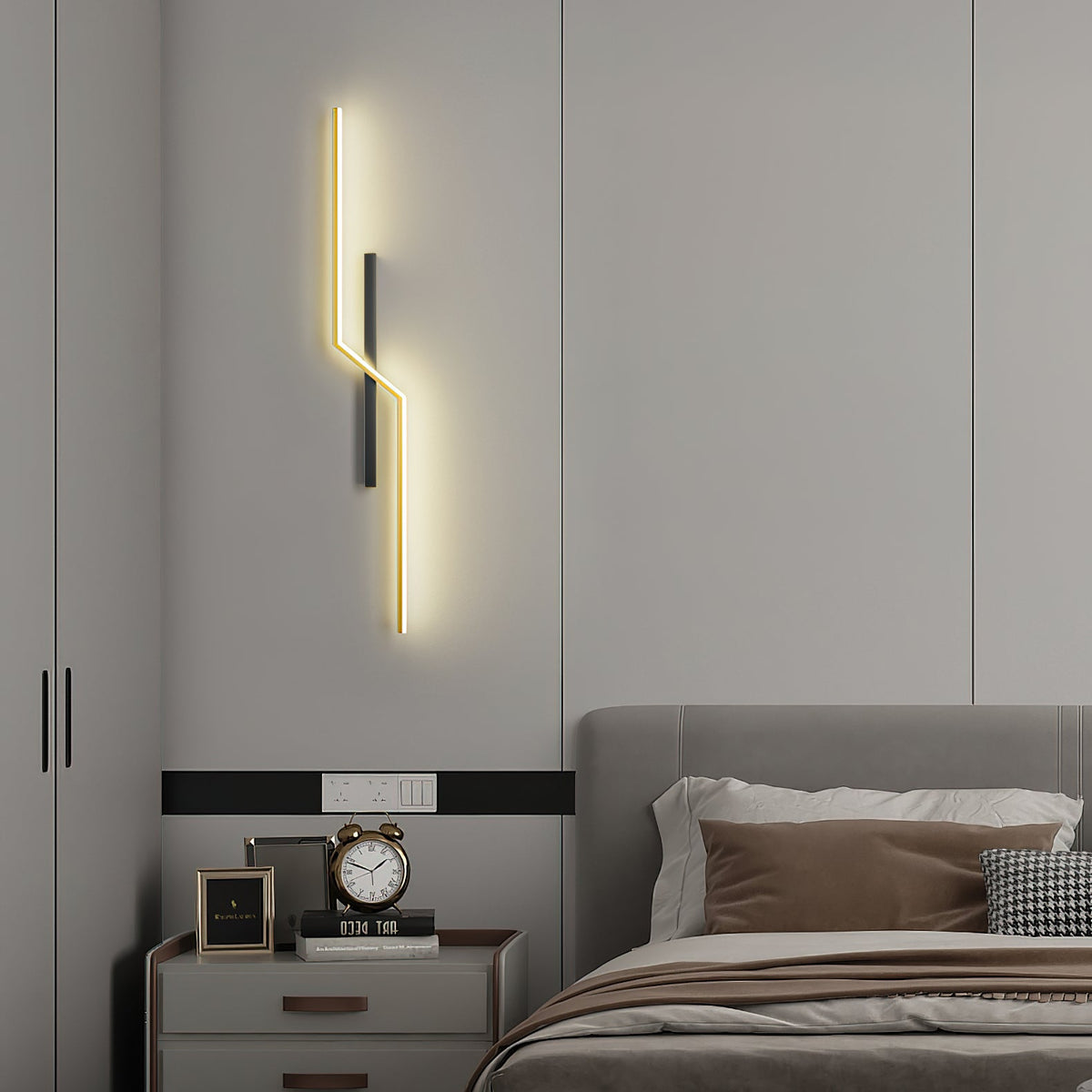 Echelon Wall Light – Modern Linear LED Sconce for Bedroom and Living Room