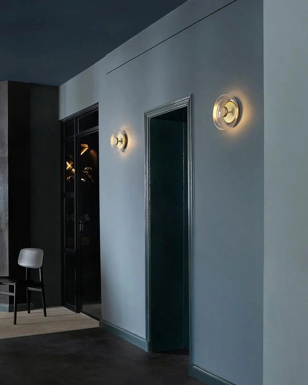eclipse-halo-wall-lamp