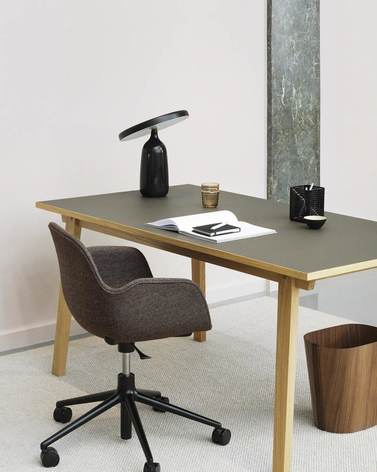 eddy-table-lamp