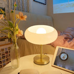 egg-tart-glass-table-lamp