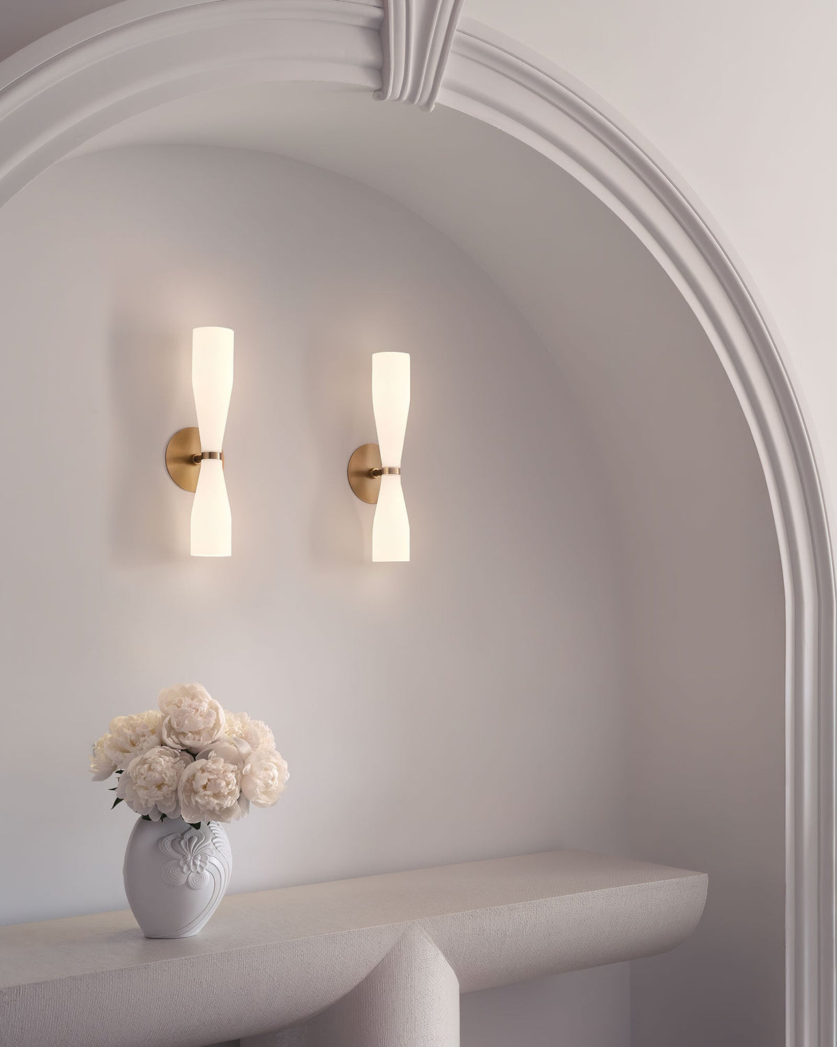 elara-double-cone-wall-lamp